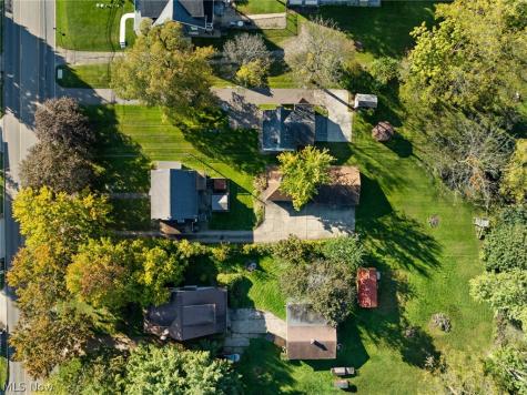 536 NW Jackson Avenue NW Massillon OH 44646