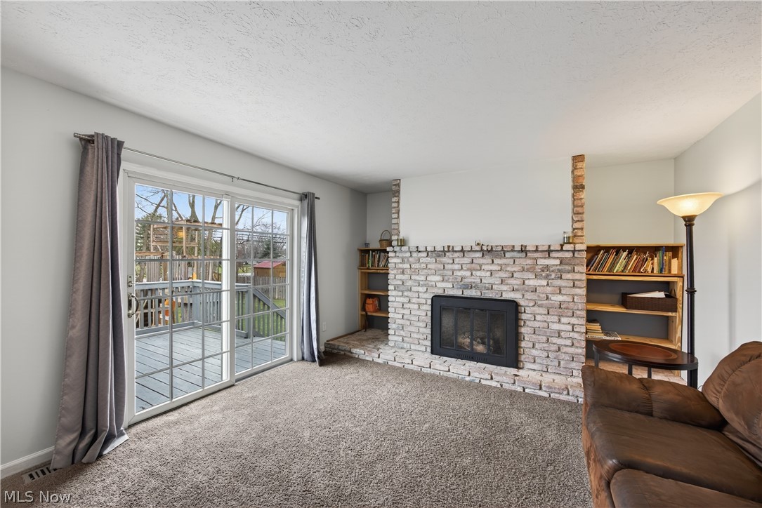 30 Chelmsford Drive Aurora OH 44202