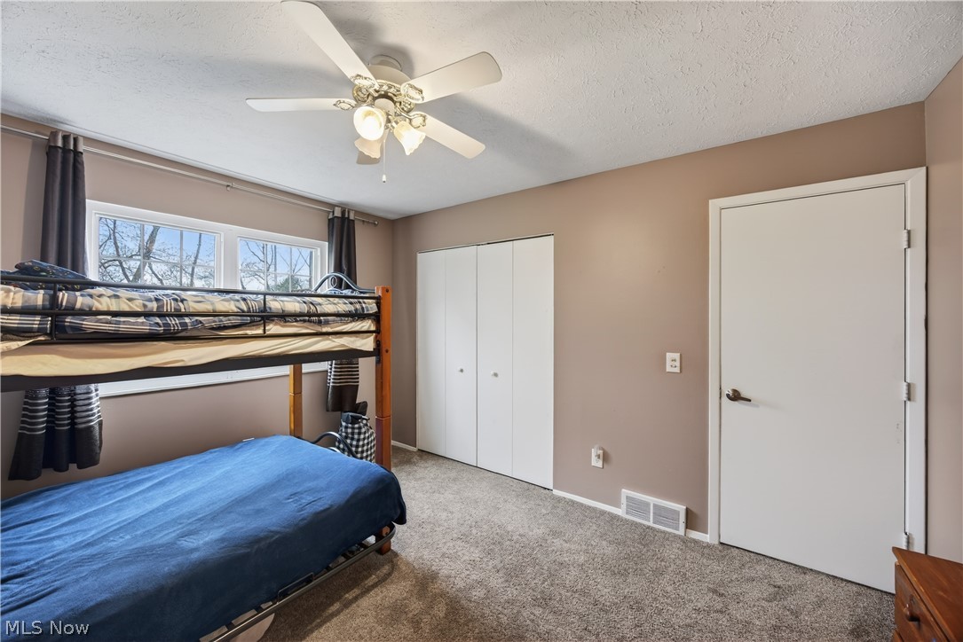 30 Chelmsford Drive Aurora OH 44202