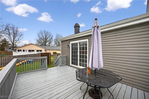 30 Chelmsford Drive Aurora OH 44202