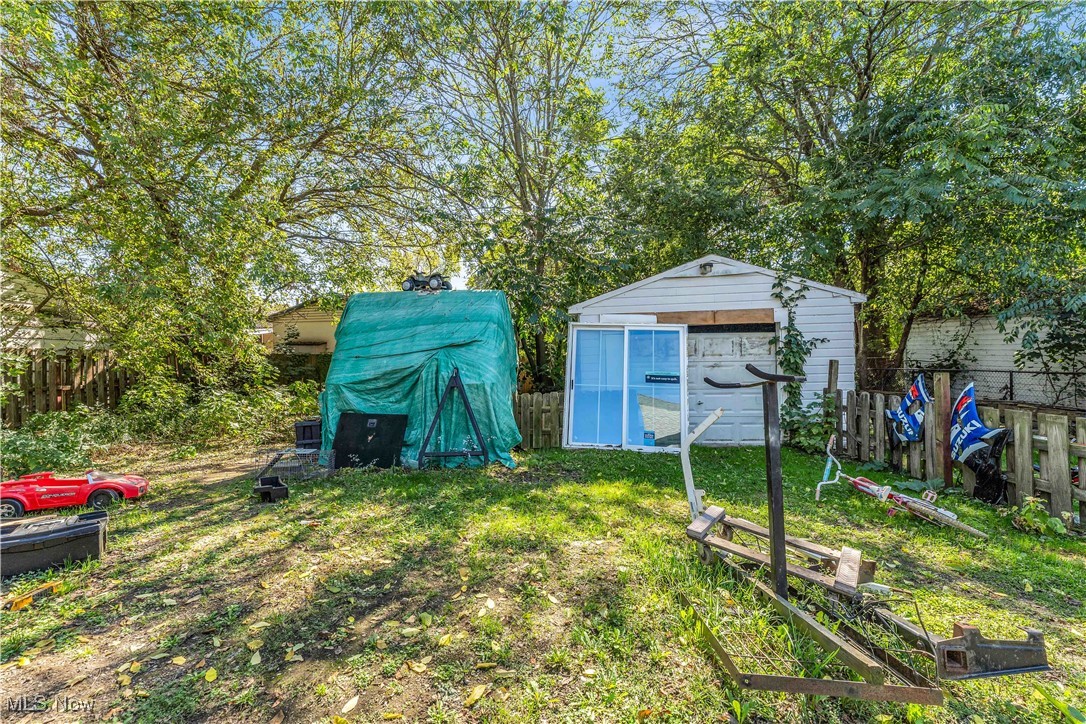 1392 Belcher Avenue Akron OH 44314