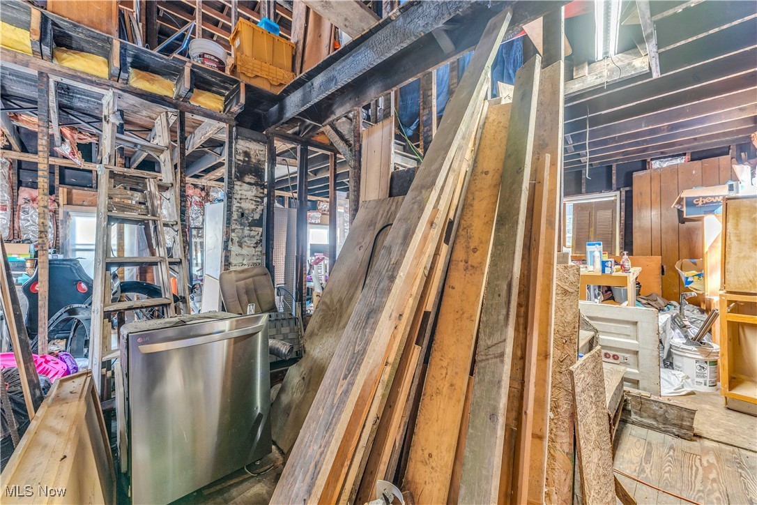 1392 Belcher Avenue Akron OH 44314