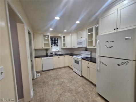 3700 W 148th Street Cleveland OH 44111