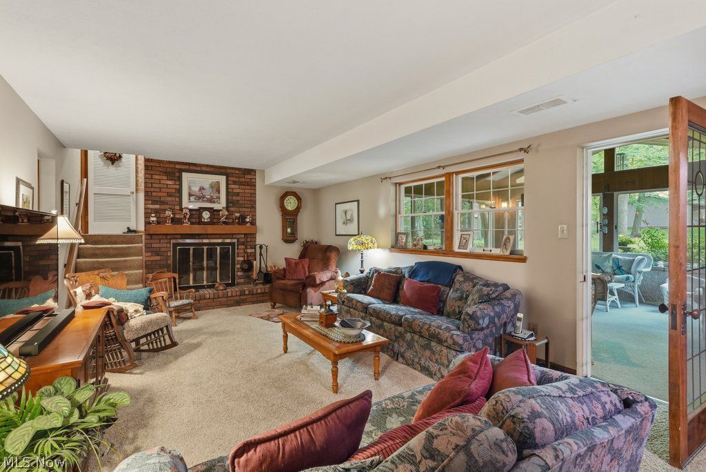 154 Pickwick Drive Northfield OH 44067