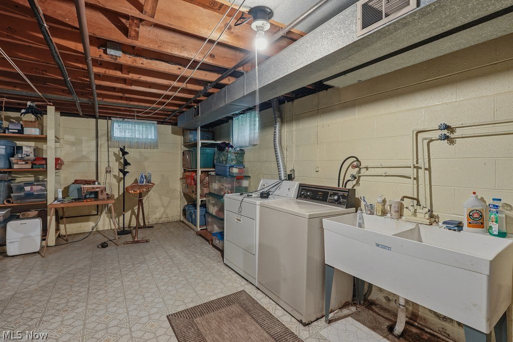 154 Pickwick Drive Northfield OH 44067