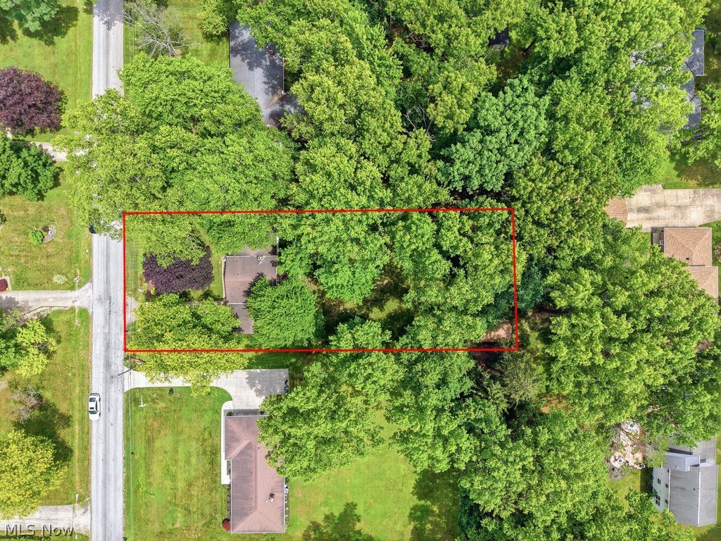 154 Pickwick Drive Northfield OH 44067