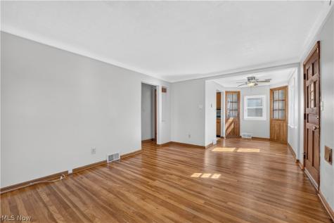 5902 Morningside Drive Parma OH 44129
