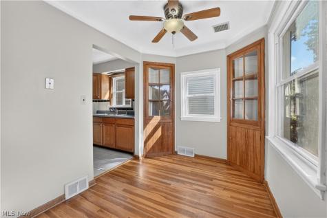 5902 Morningside Drive Parma OH 44129