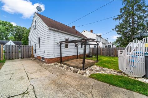 5000 Kenmore Avenue Parma OH 44134