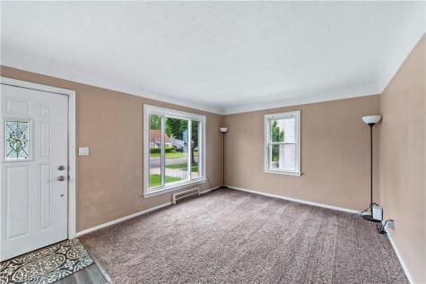5000 Kenmore Avenue Parma OH 44134
