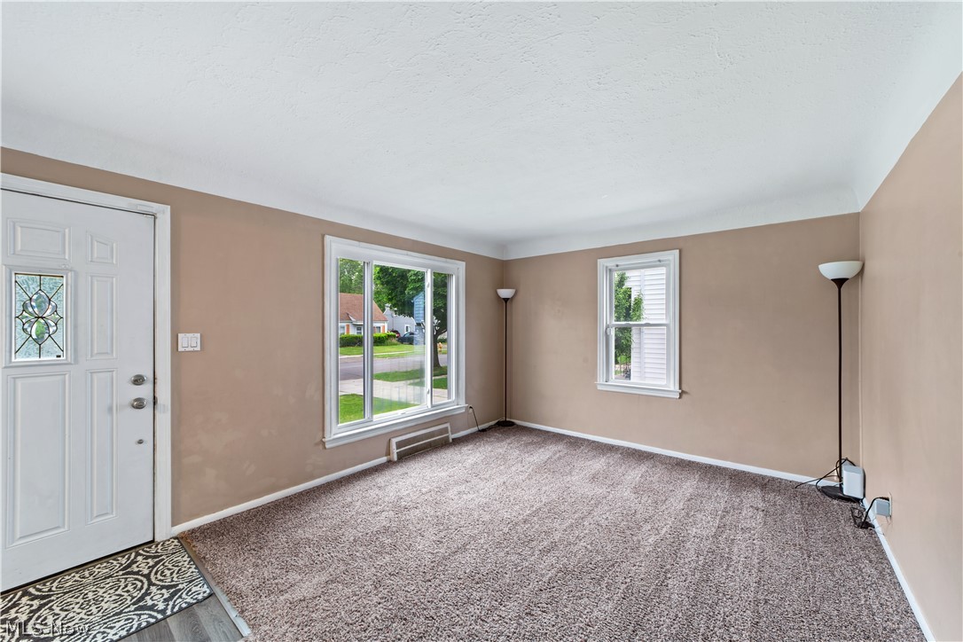 5000 Kenmore Avenue Parma OH 44134