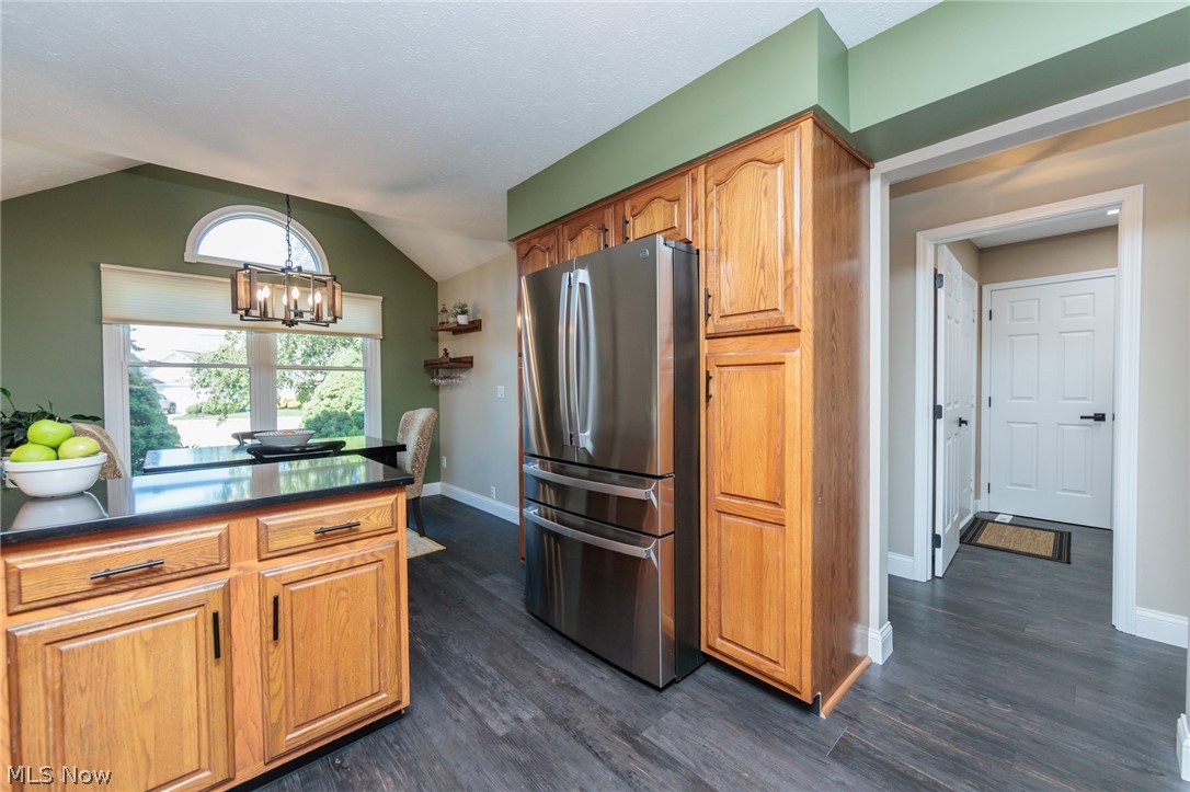 19687 Cross Creek Oval Strongsville OH 44136
