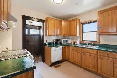 3937 W 23rd Street Cleveland OH 44109