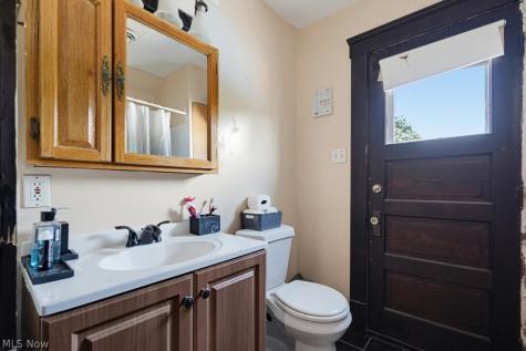 3937 W 23rd Street Cleveland OH 44109