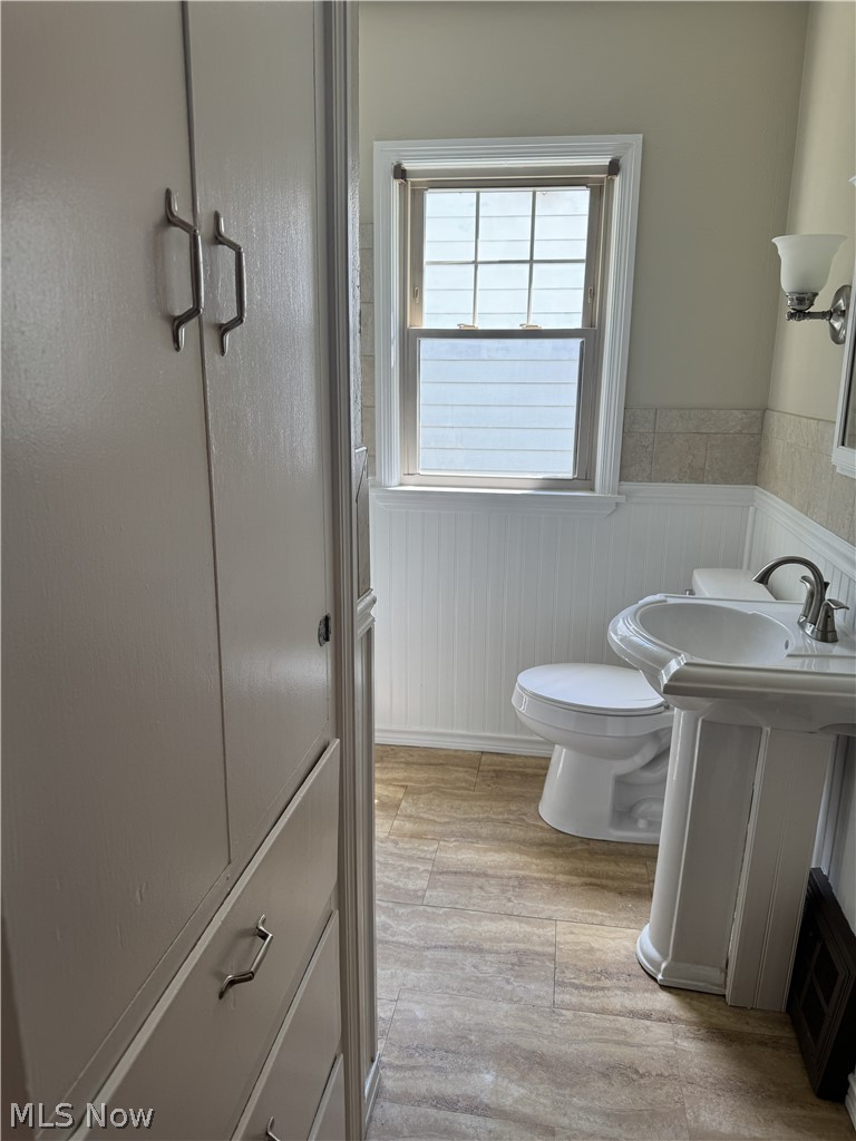 204 E Baird Avenue Barberton OH 44203