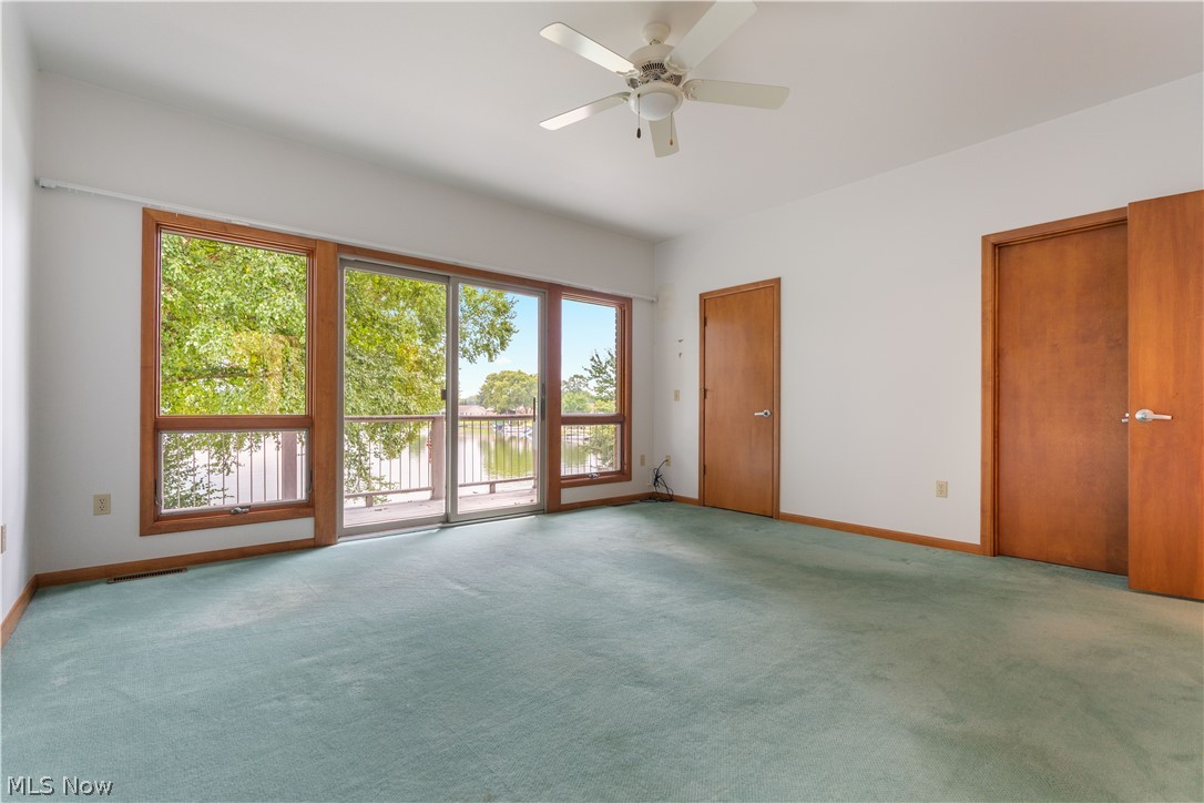 5234 Pinedrive Circle NW Canton OH 44718