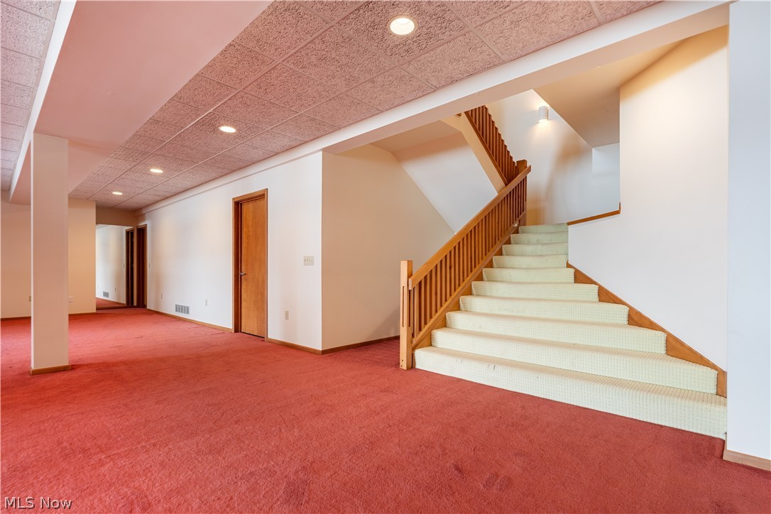 5234 Pinedrive Circle NW Canton OH 44718