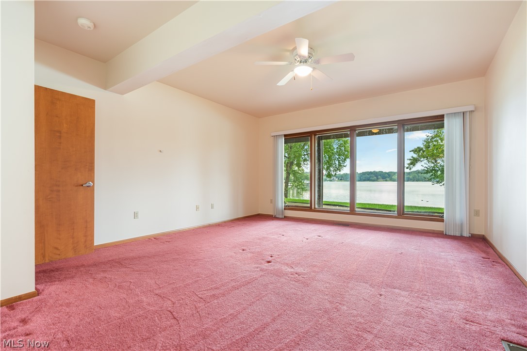 5234 Pinedrive Circle NW Canton OH 44718