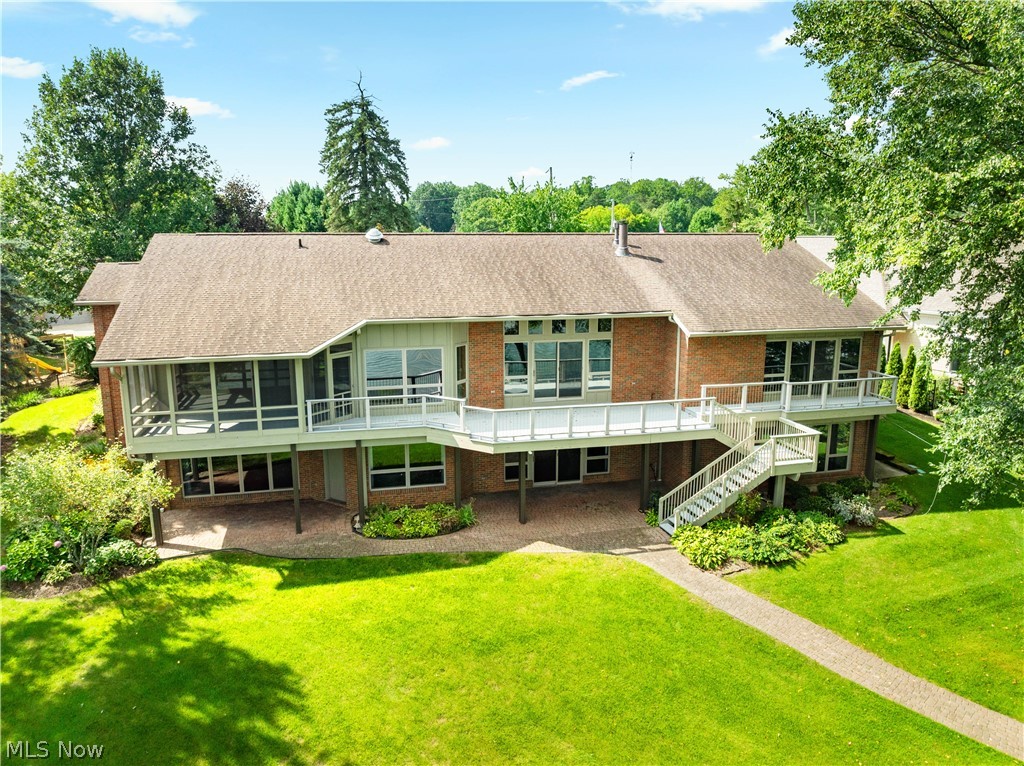 5234 Pinedrive Circle NW Canton OH 44718