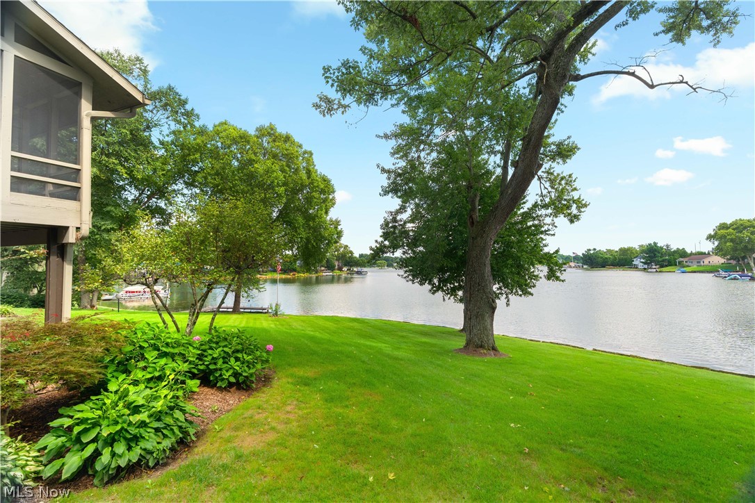 5234 Pinedrive Circle NW Canton OH 44718