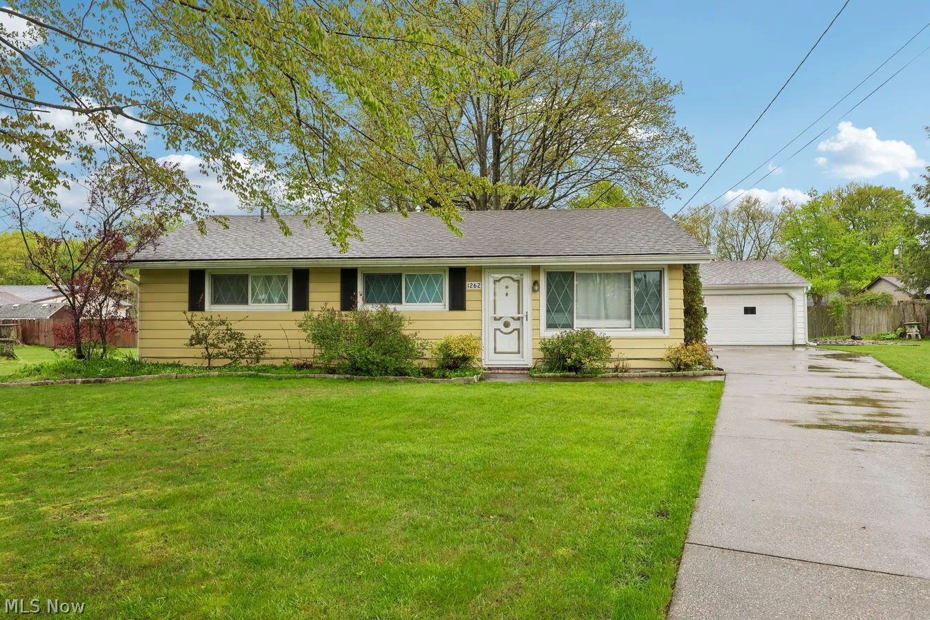 1262 Arthur Court Madison OH 44057