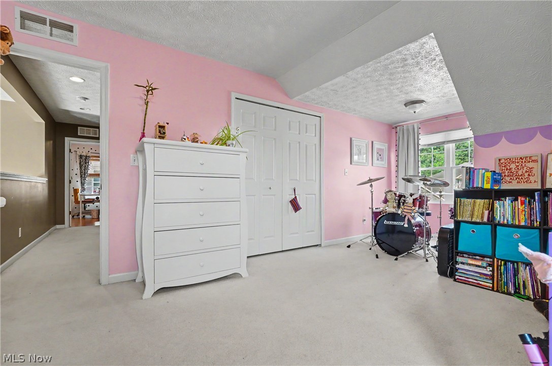 3865 Arcadia Circle Willoughby OH 44094