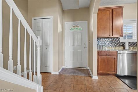 3865 Arcadia Circle Willoughby OH 44094