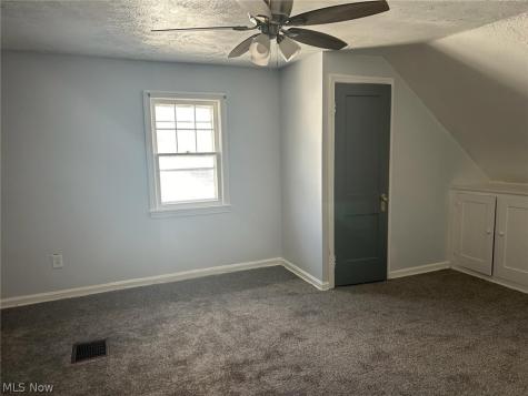 5146 Arch Street Maple Heights OH 44137