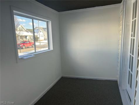 5146 Arch Street Maple Heights OH 44137