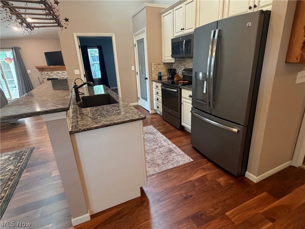 3312 Pine Ridge Drive Ravenna OH 44266