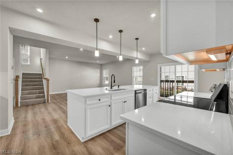 24050 W Pier Point Olmsted Falls OH 44138