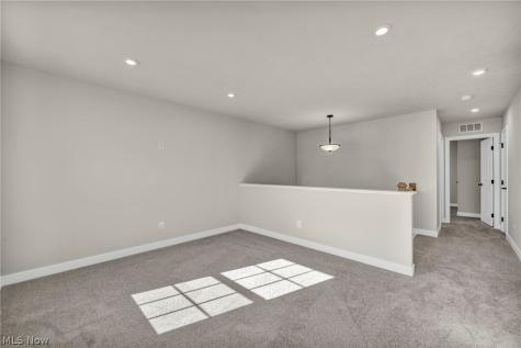 24050 W Pier Point Olmsted Falls OH 44138