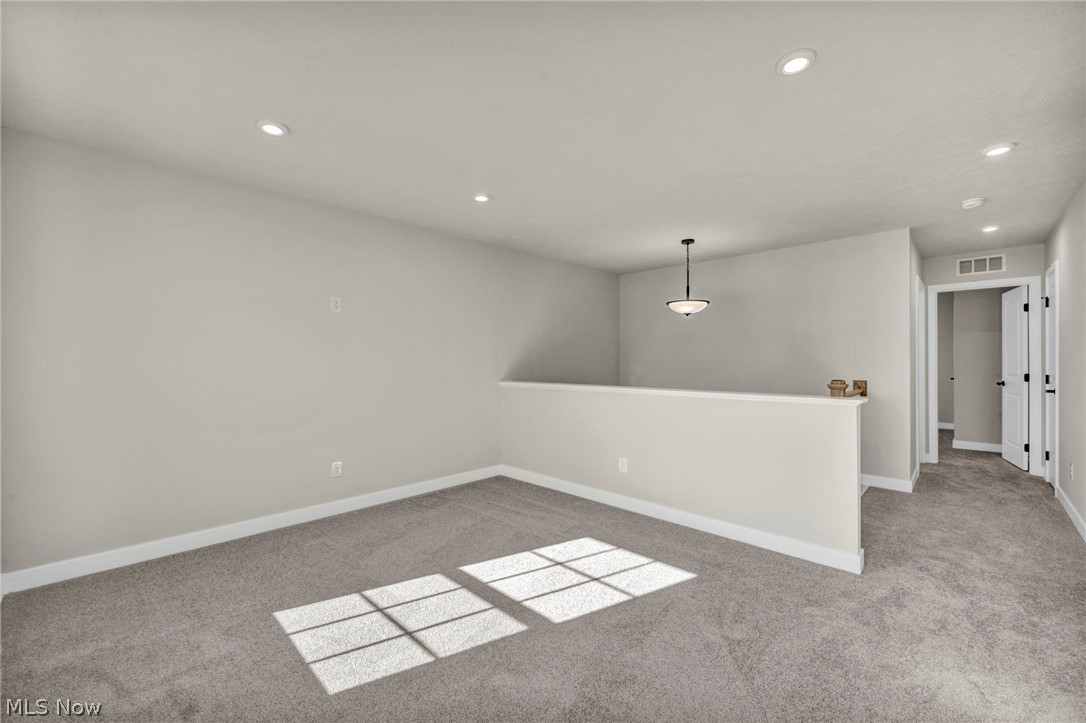 24050 W Pier Point Olmsted Falls OH 44138