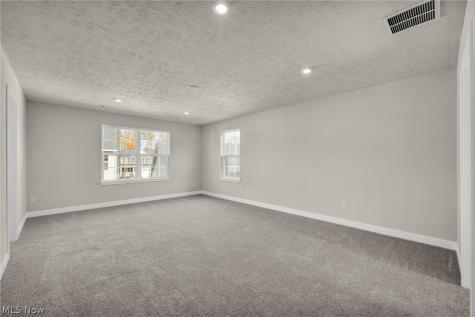 24050 W Pier Point Olmsted Falls OH 44138