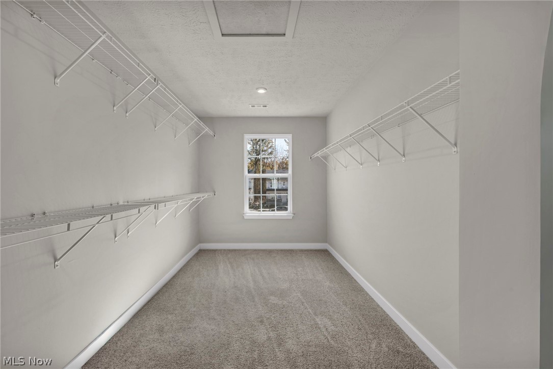 24050 W Pier Point Olmsted Falls OH 44138
