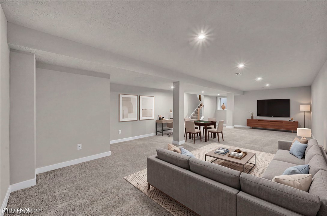 24050 W Pier Point Olmsted Falls OH 44138