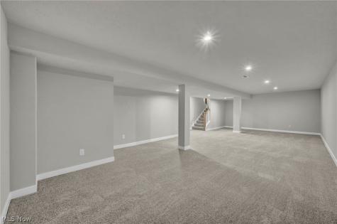 24050 W Pier Point Olmsted Falls OH 44138