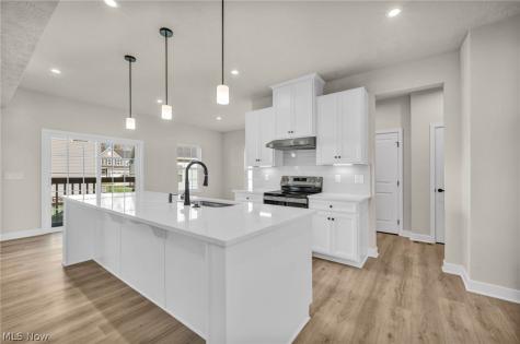 24050 W Pier Point Olmsted Falls OH 44138