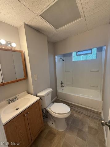 1956 W 50th Street Cleveland OH 44102