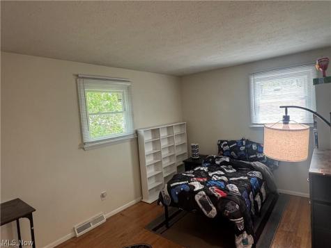 757 Abbe Road N Elyria OH 44035