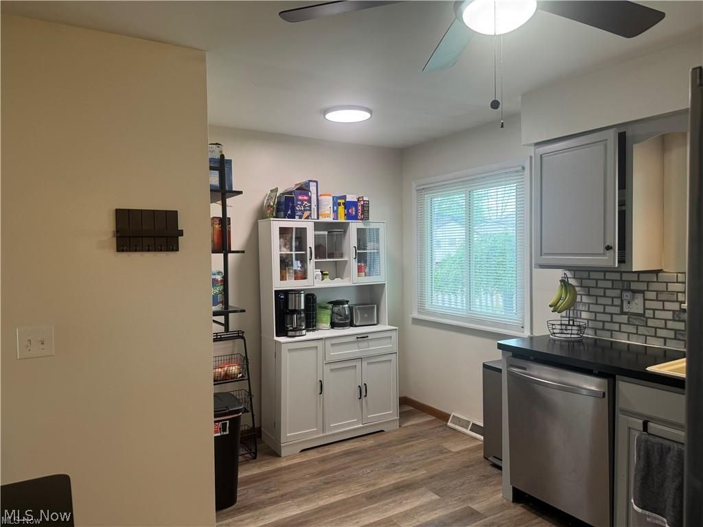 757 Abbe Road N Elyria OH 44035