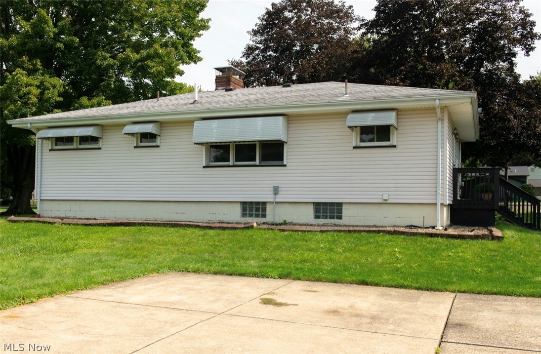 1575 Niles Cortland Road NE Warren OH 44484