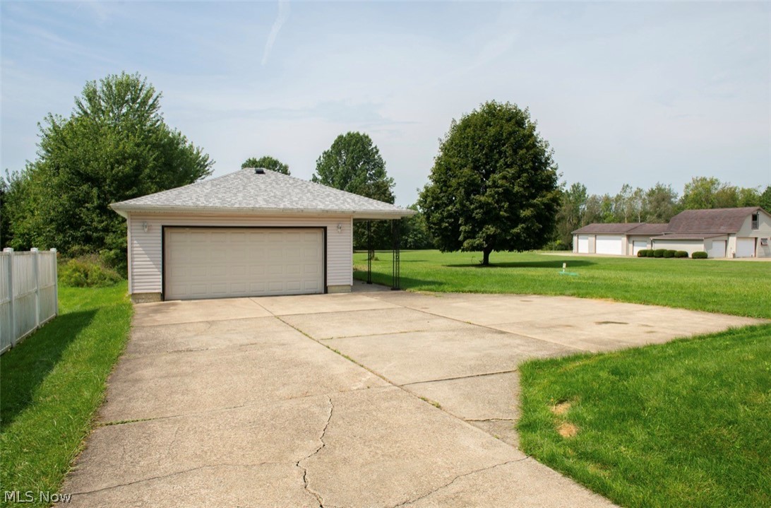 1575 Niles Cortland Road NE Warren OH 44484