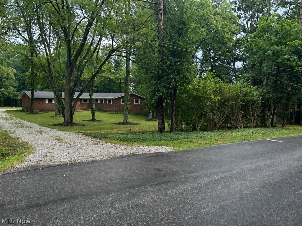 Novelty OH, 9610 Pekin Road