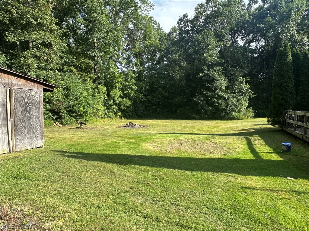 4918 Lakeview Road West Farmington OH 44491