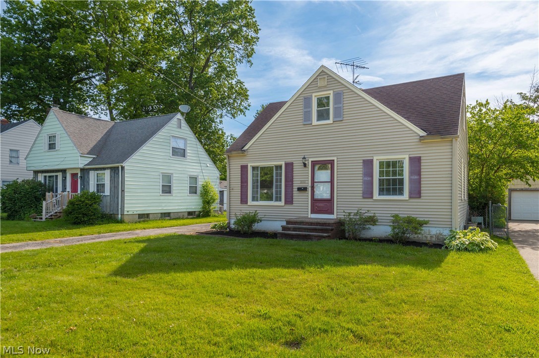 221 Inwood Boulevard Avon Lake OH 44012