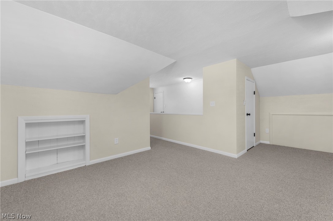 221 Inwood Boulevard Avon Lake OH 44012
