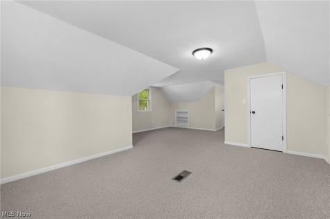 221 Inwood Boulevard Avon Lake OH 44012