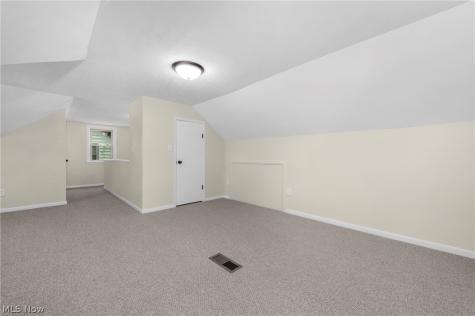 221 Inwood Boulevard Avon Lake OH 44012