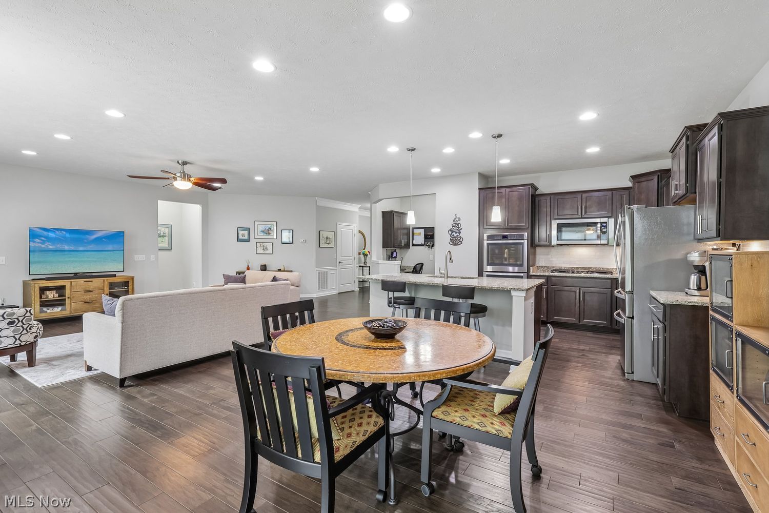8098 Castleton Drive Mentor OH 44060
